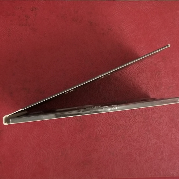 Imaginary Cities - The Fall of Romance (2013) - Picture 7 of 16